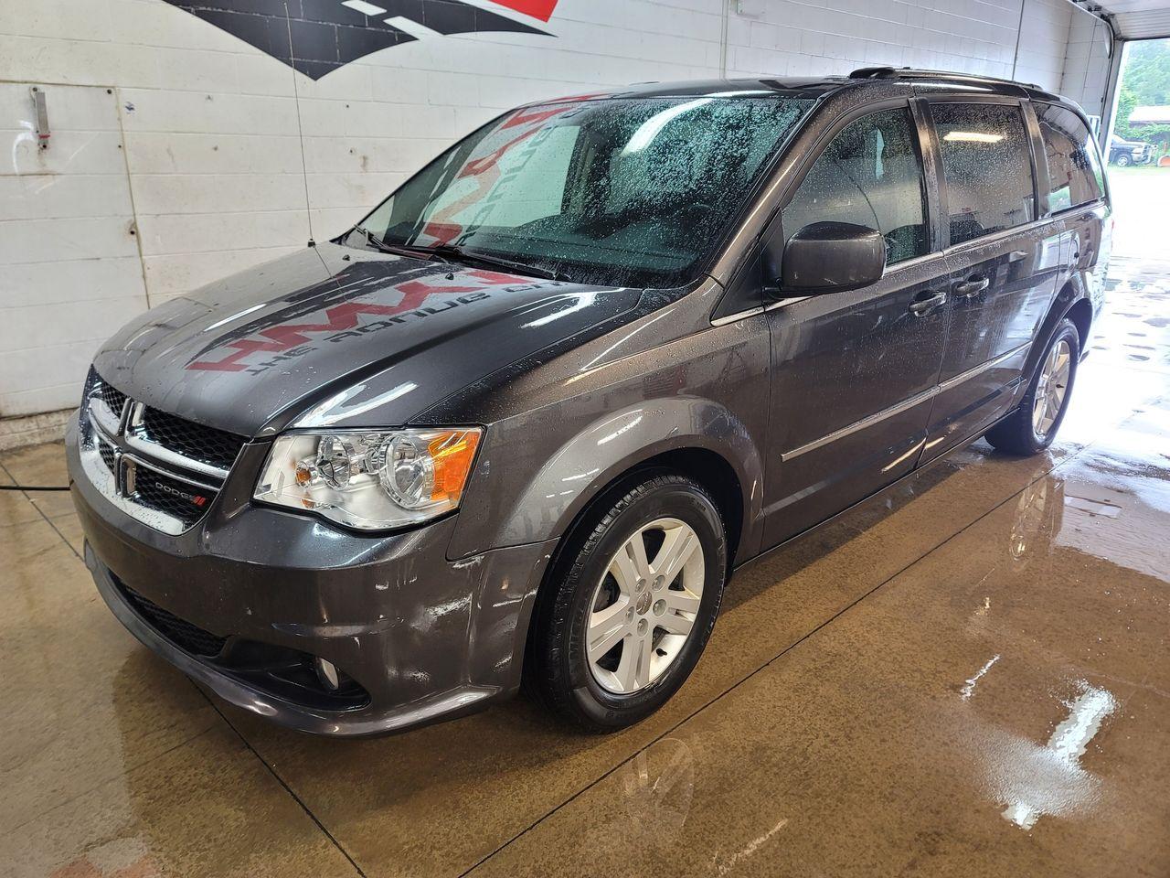 2017 Dodge Grand Caravan Crew-2