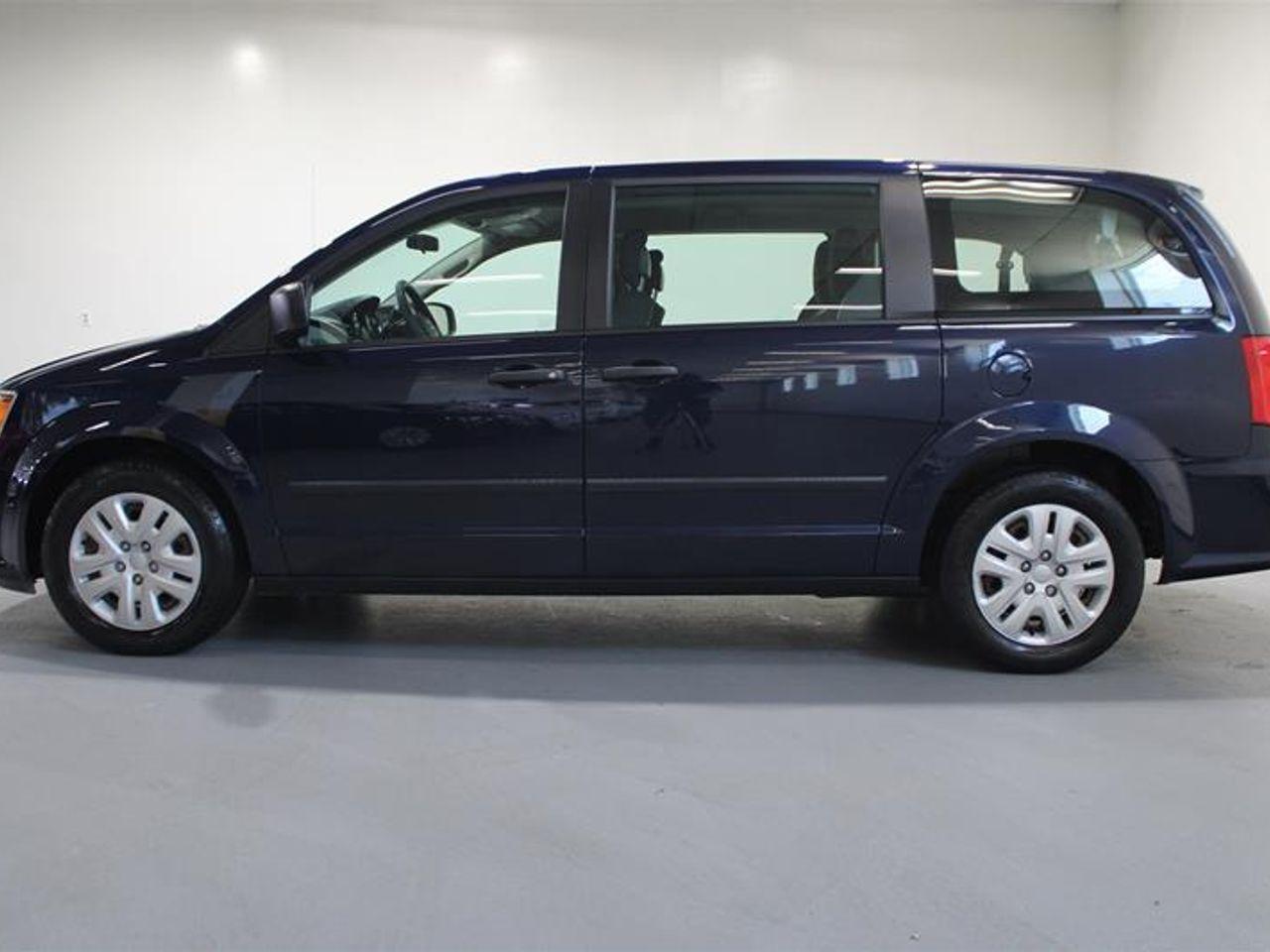 2017 Dodge Grand Caravan SE-1