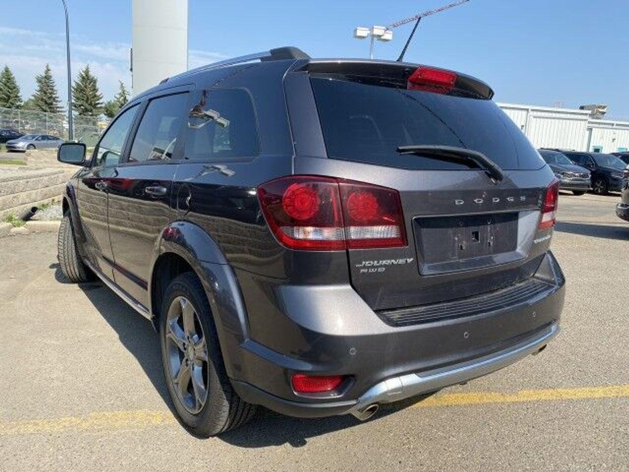 2017 Dodge Journey Crossroad-2