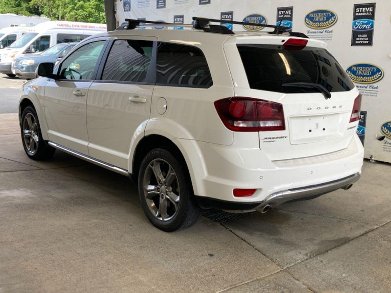 2017 Dodge Journey Crossroad-1