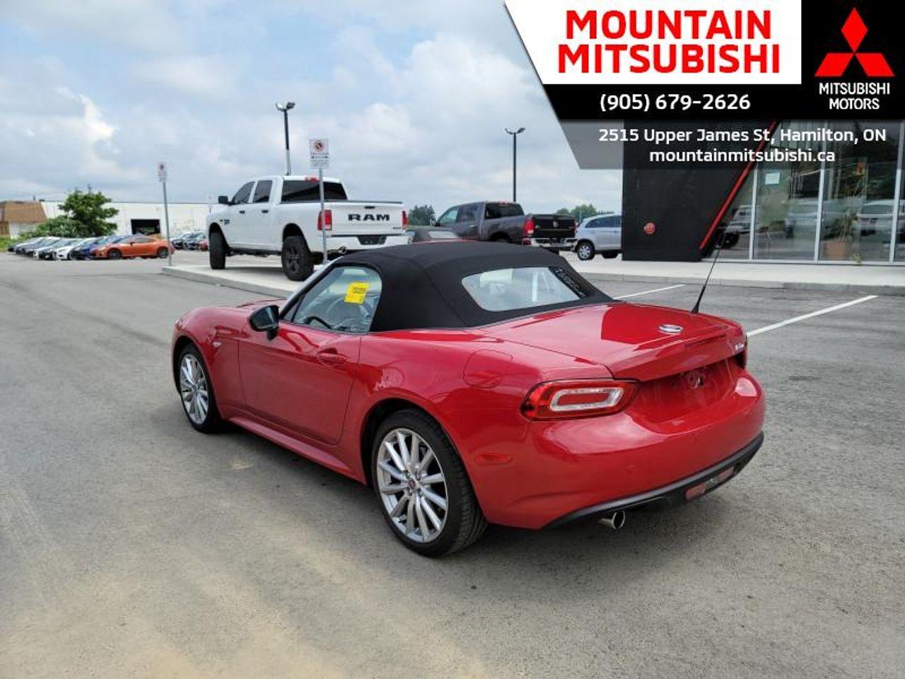 2017 FIAT 124 Spider Lusso-3