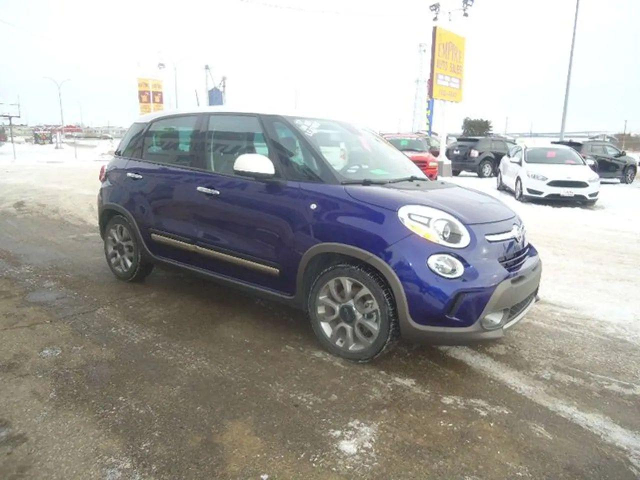 2017 FIAT 500L N/A-2