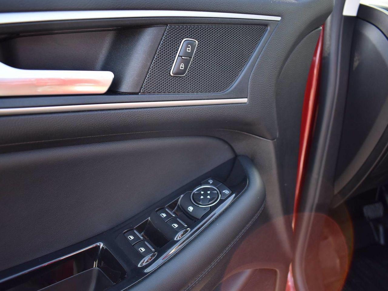 2017 Ford Edge SEL-3