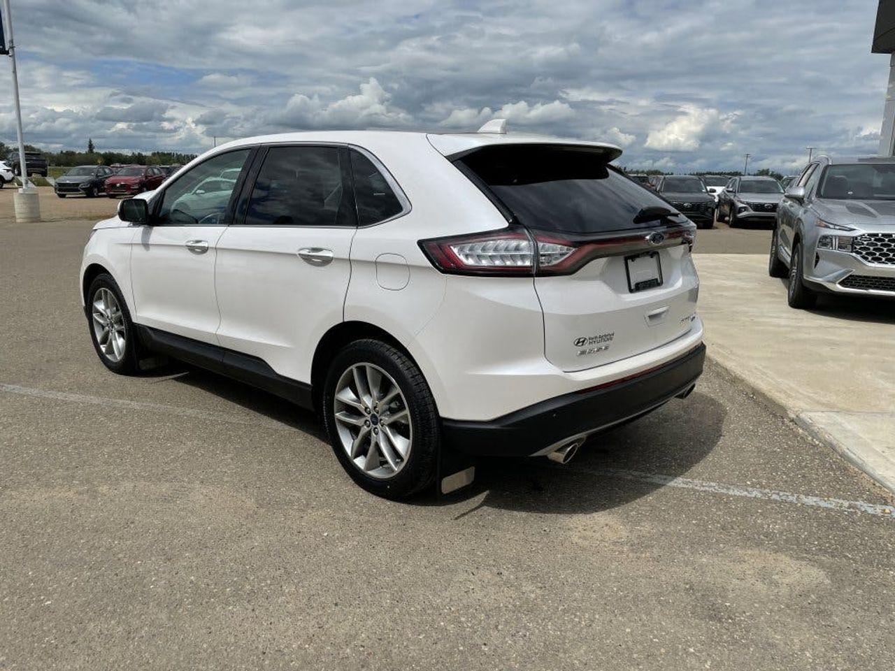 2017 Ford Edge Titanium-3