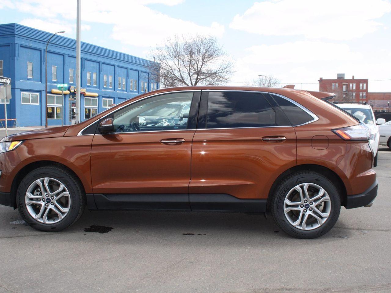 2017 Ford Edge Titanium-3