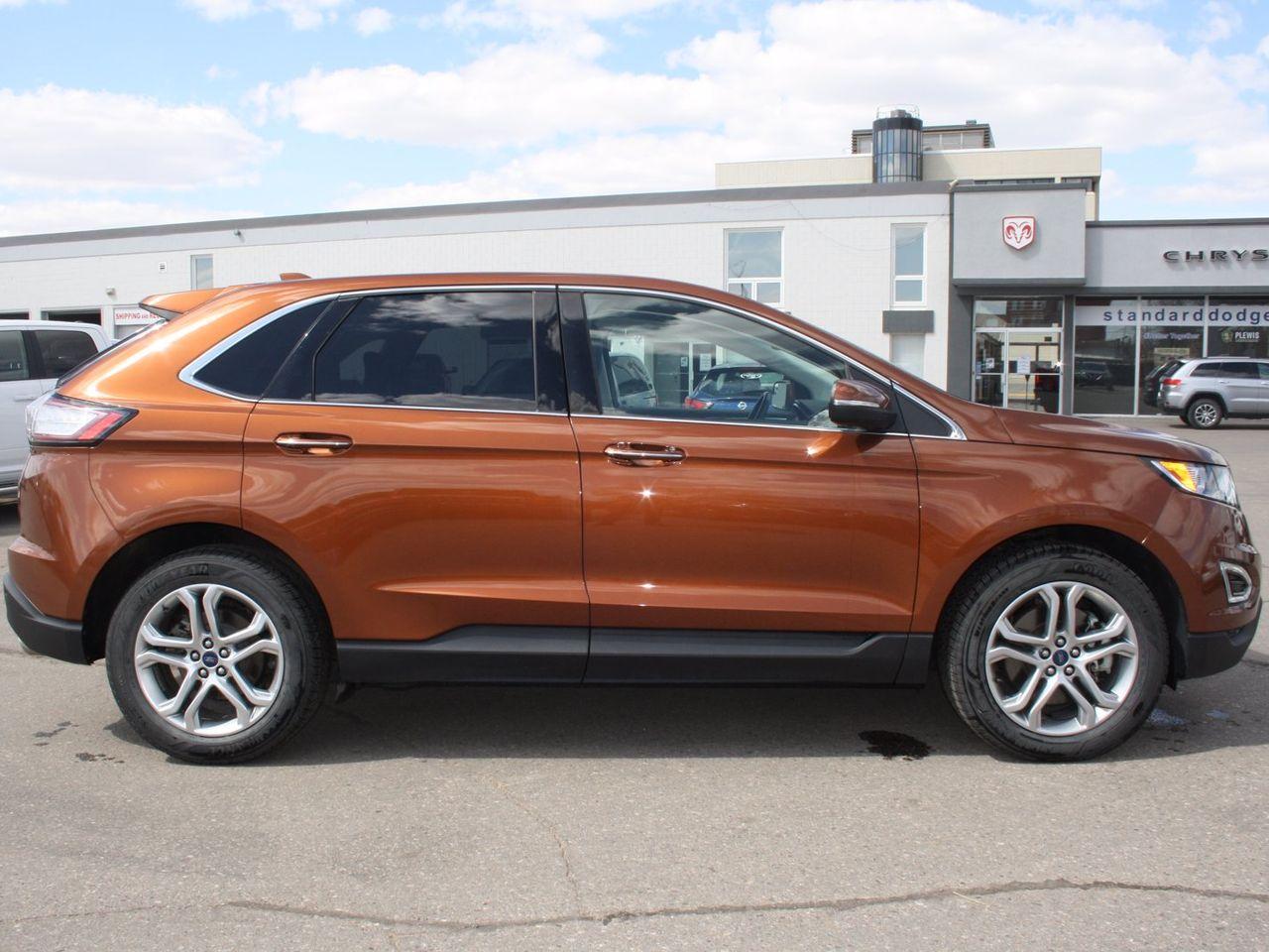 2017 Ford Edge Titanium-4