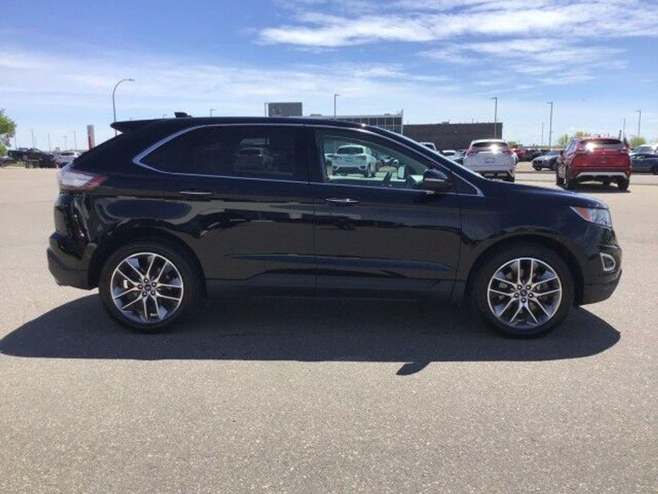 2017 Ford Edge Titanium-3