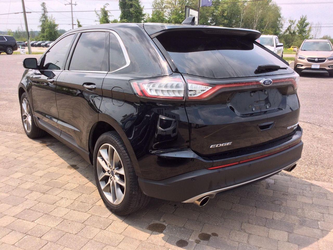 2017 Ford Edge Titanium-3
