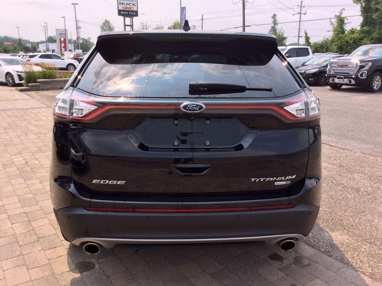 2017 Ford Edge Titanium-4