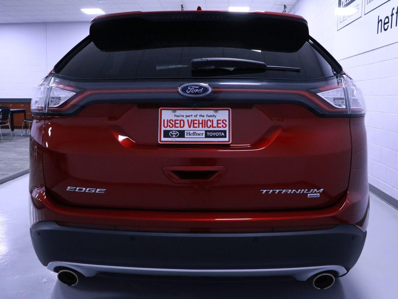 2017 Ford Edge Titanium-3