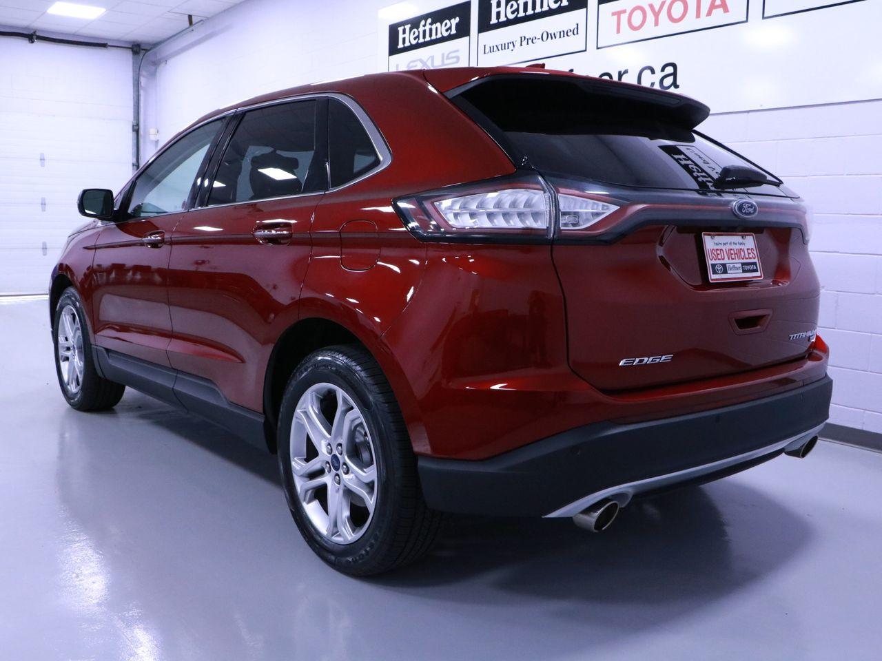 2017 Ford Edge Titanium-4