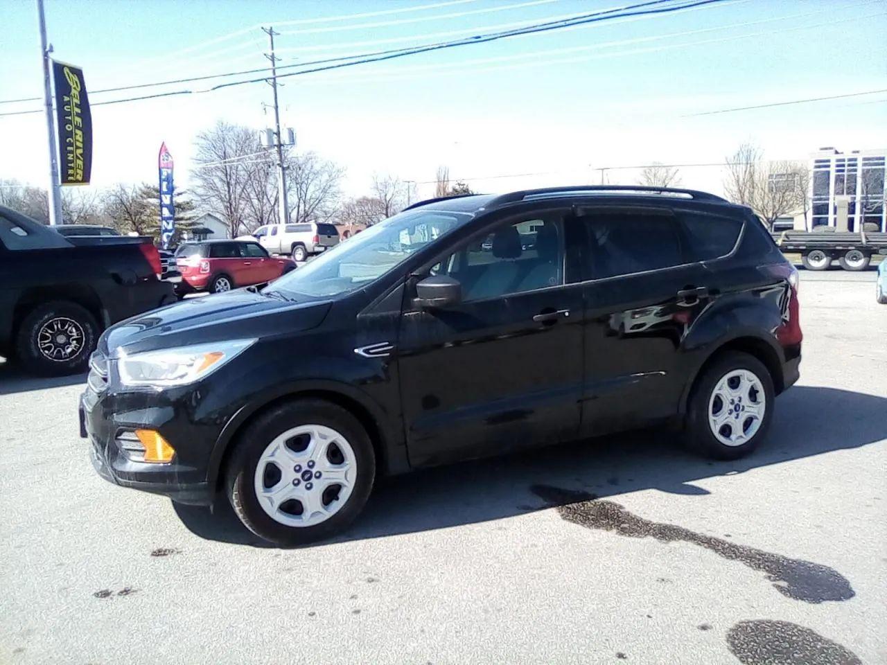 2017 Ford Escape S-0