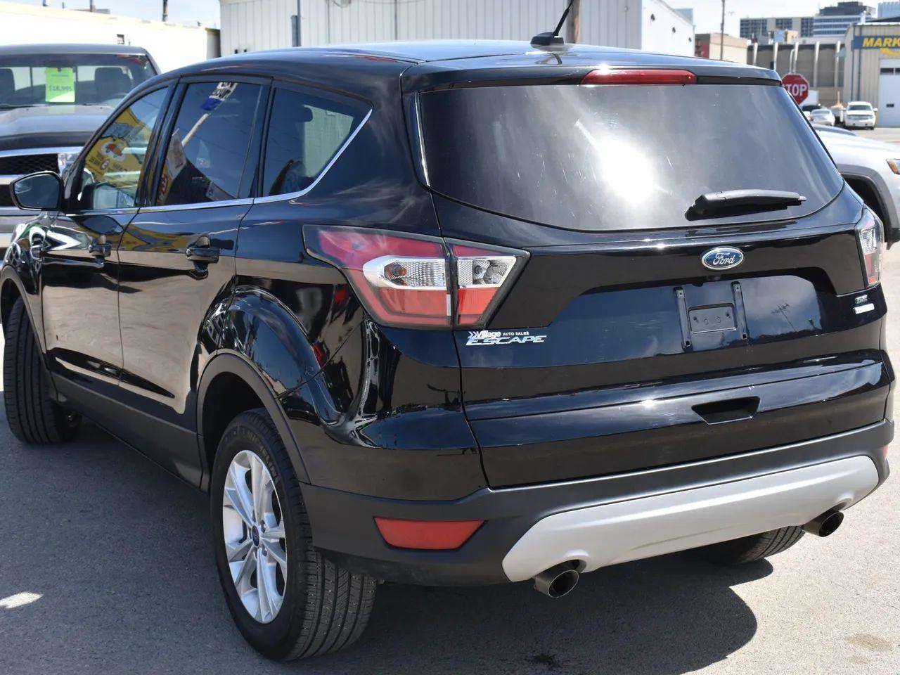 2017 Ford Escape SE-2