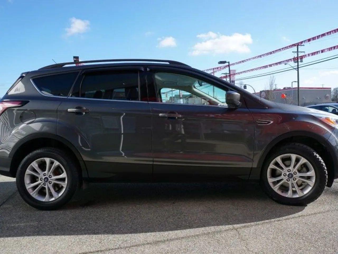 2017 Ford Escape SE-3
