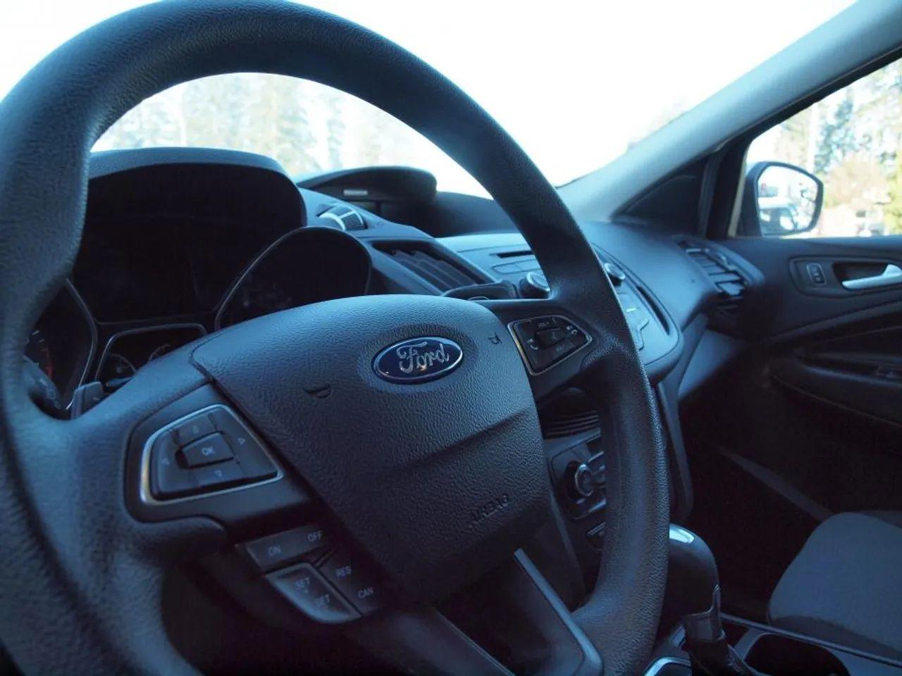 2017 Ford Escape SE-3