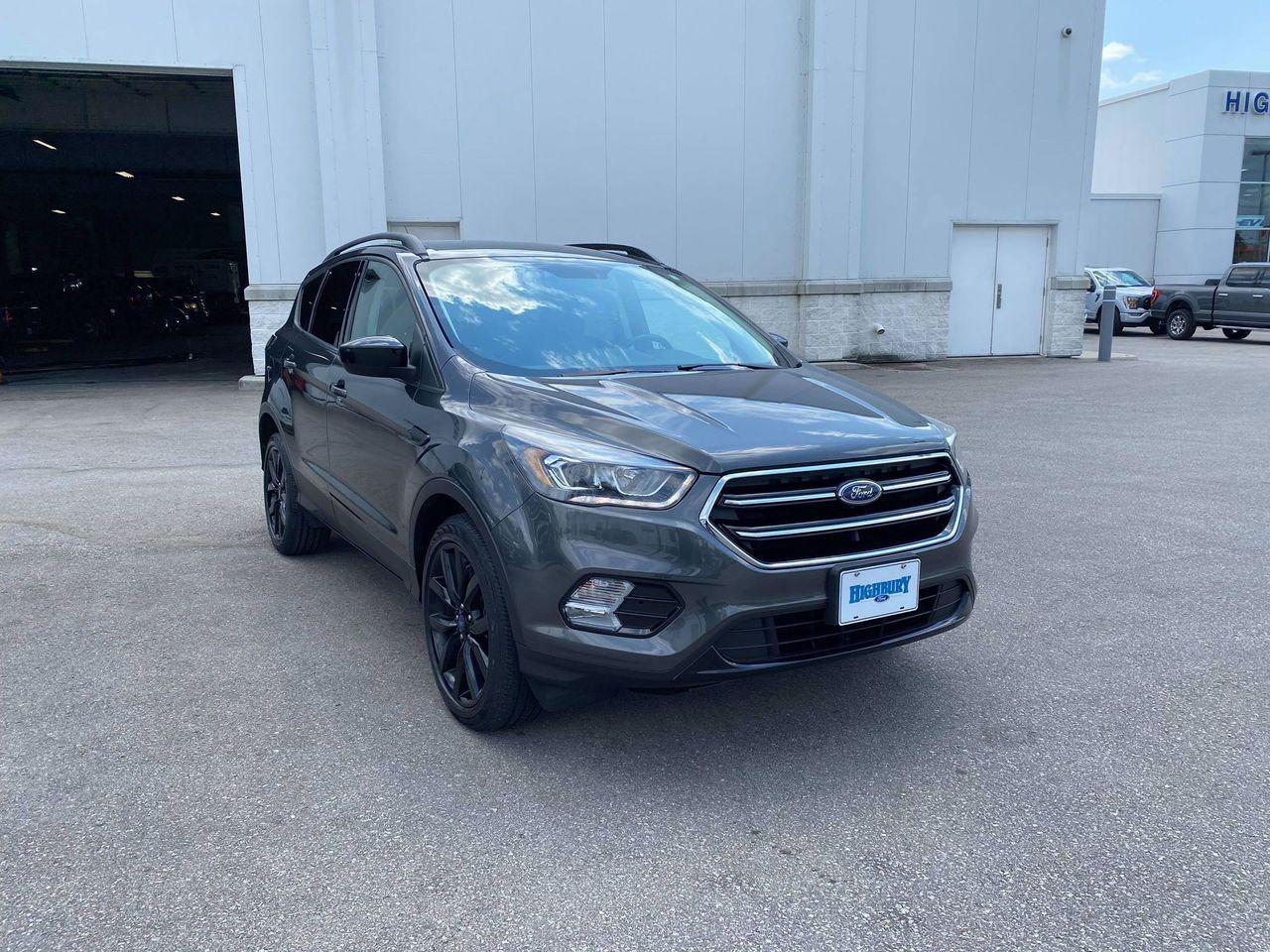 2017 Ford Escape SE Sport-2