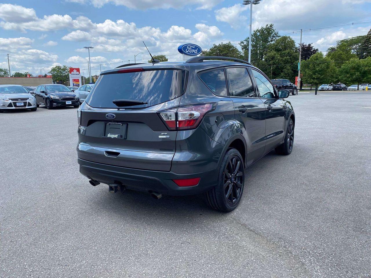 2017 Ford Escape SE Sport-3