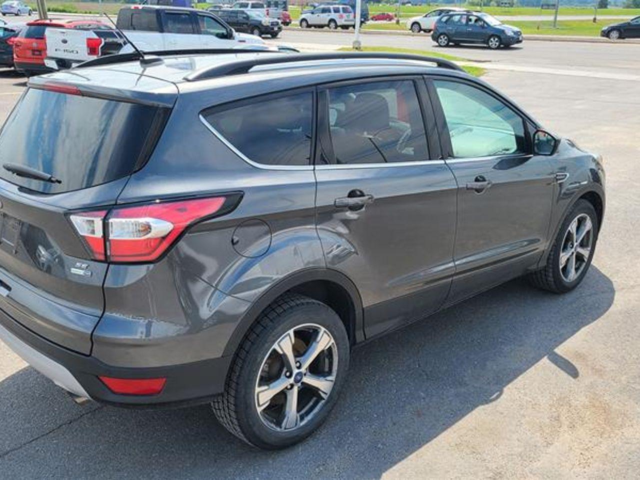 2017 Ford Escape SE-3
