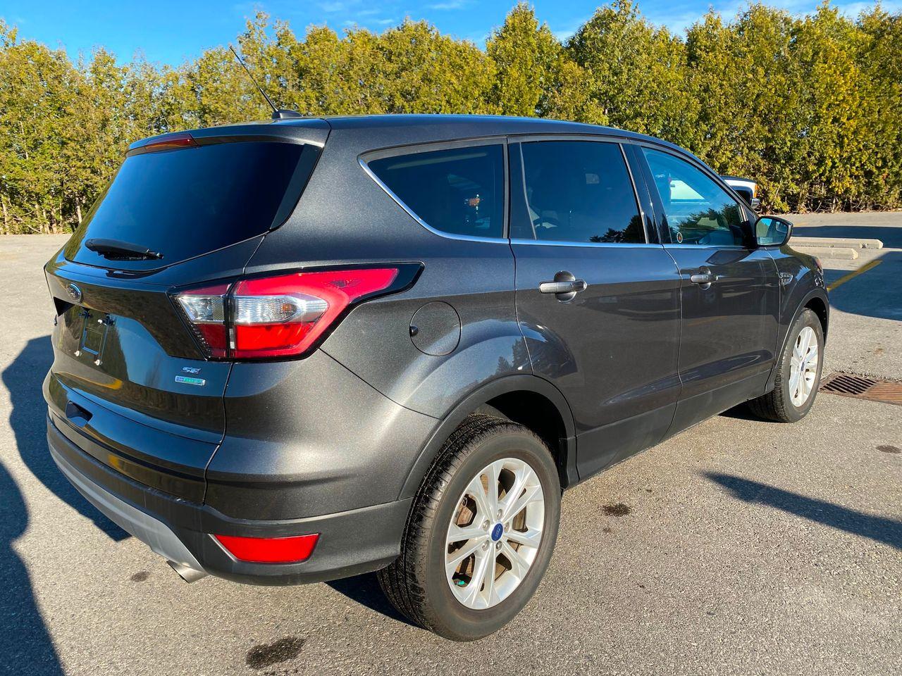 2017 Ford Escape SE-2