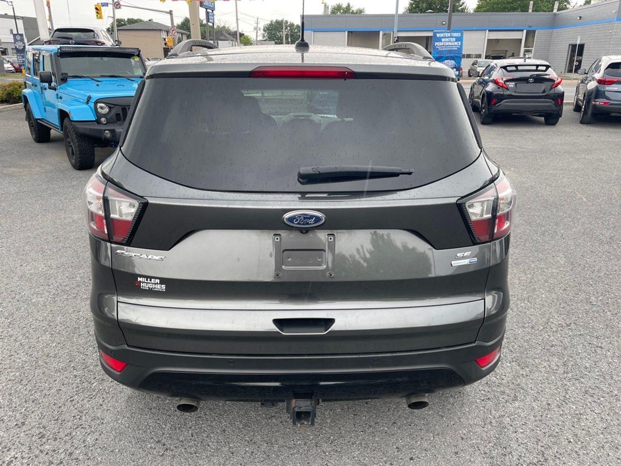 2017 Ford Escape SE-3