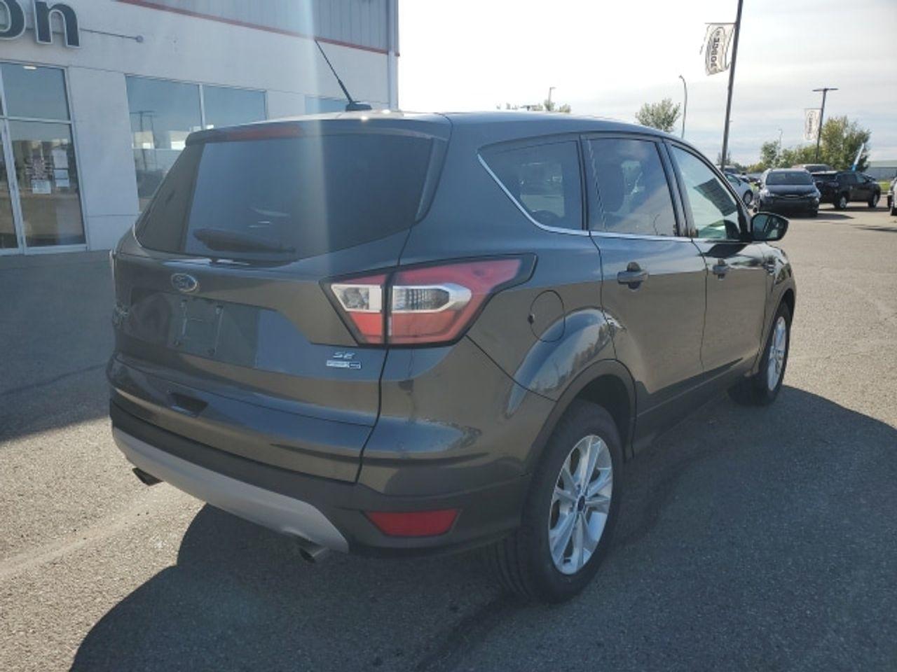 2017 Ford Escape SE-2