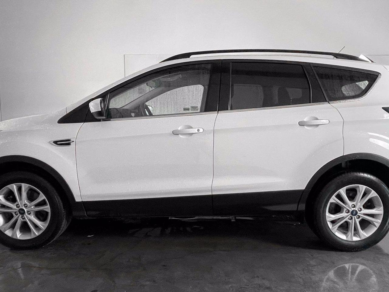 2017 Ford Escape SE-3