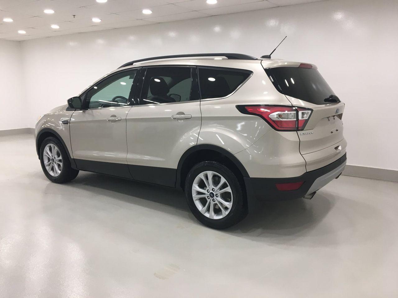 2017 Ford Escape SE-3