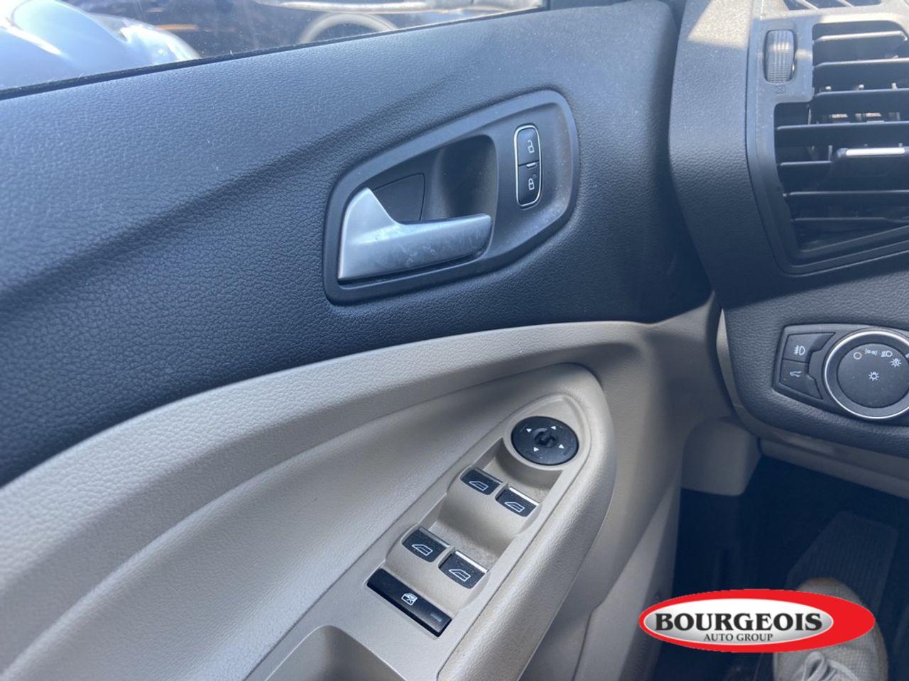 2017 Ford Escape SE-2