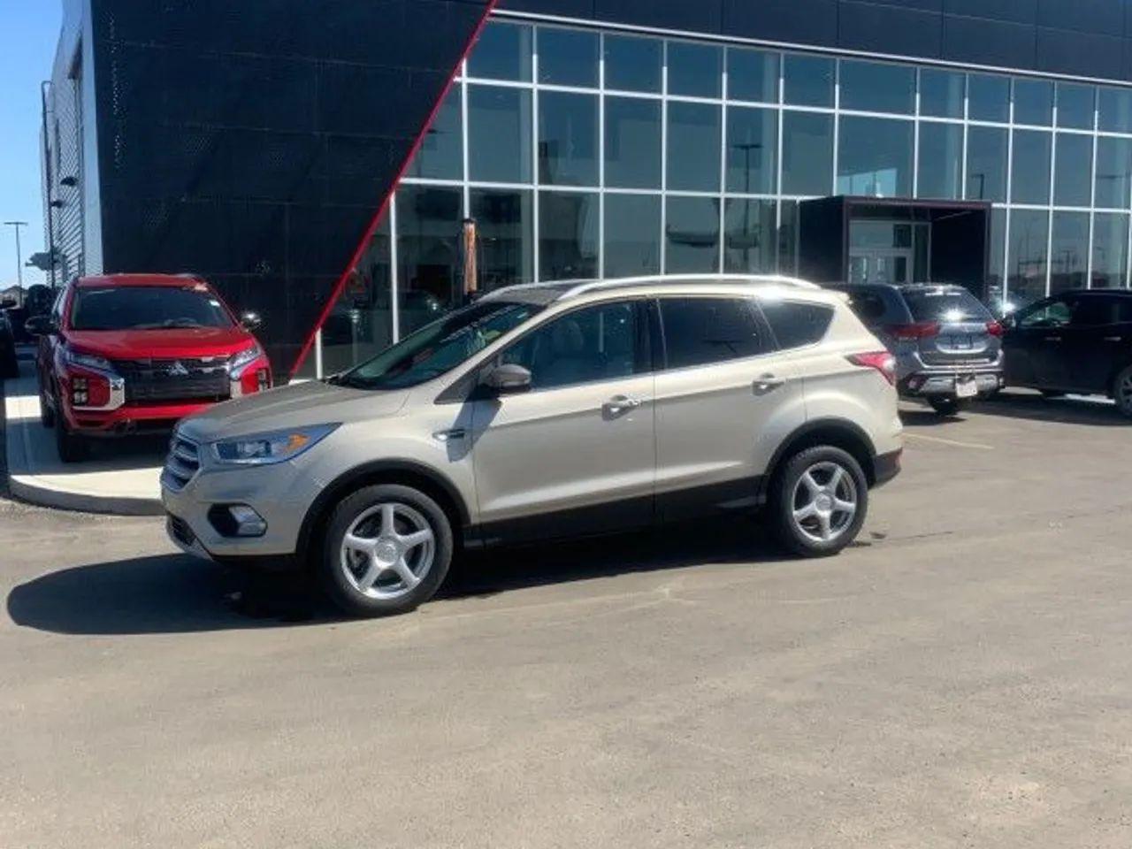 2017 Ford Escape Titanium-1