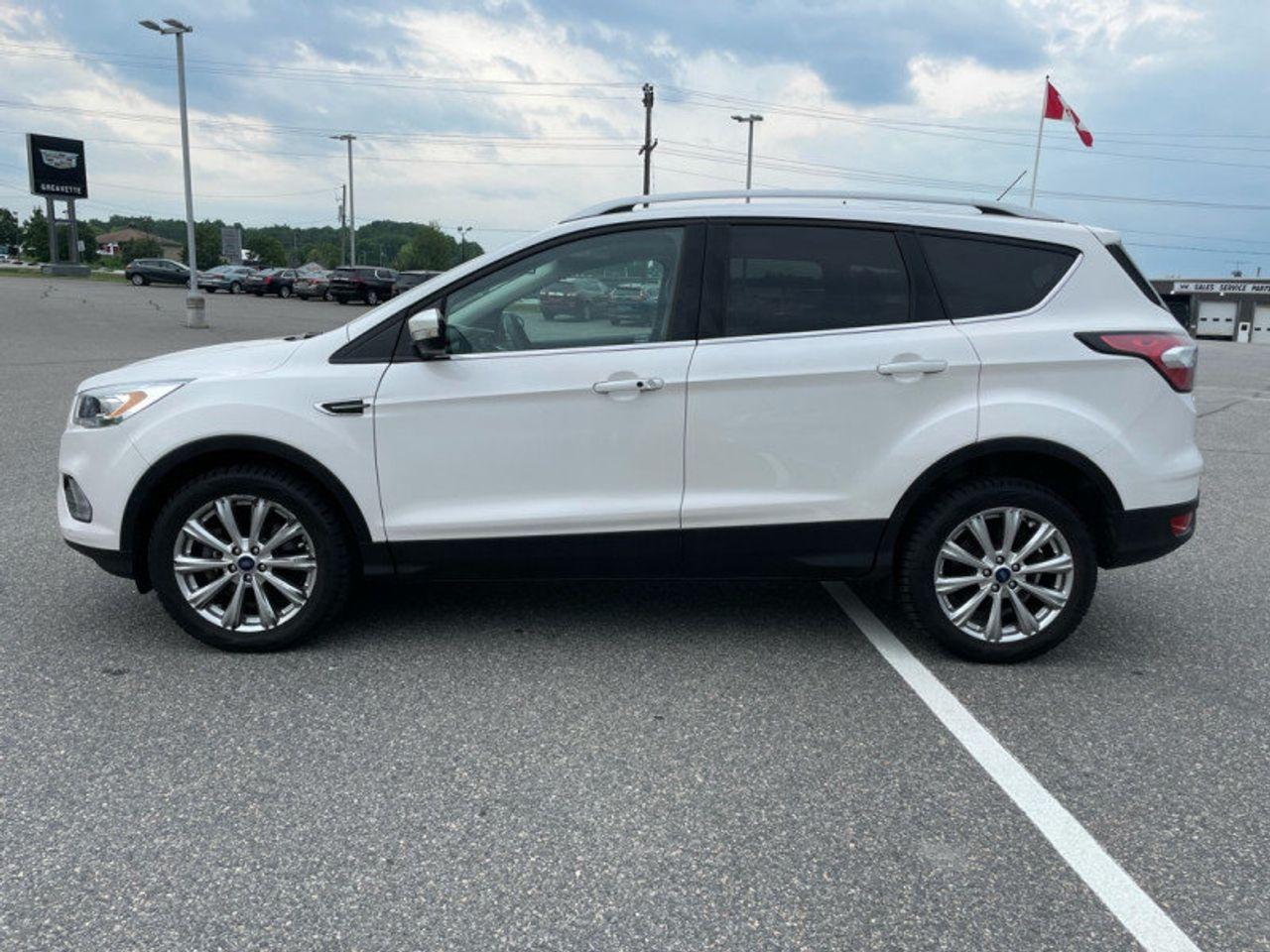 2017 Ford Escape Titanium-4