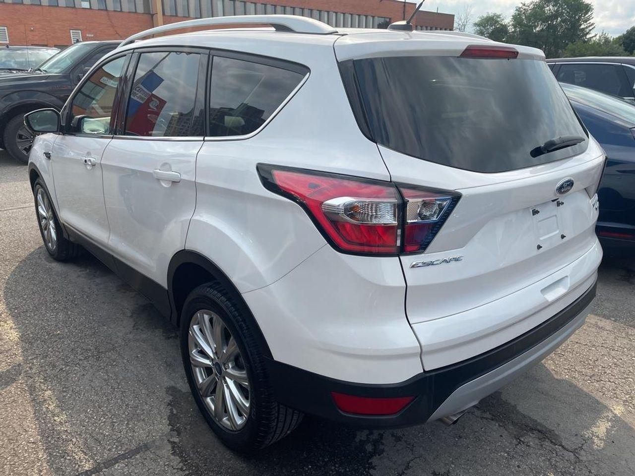 2017 Ford Escape Titanium-3