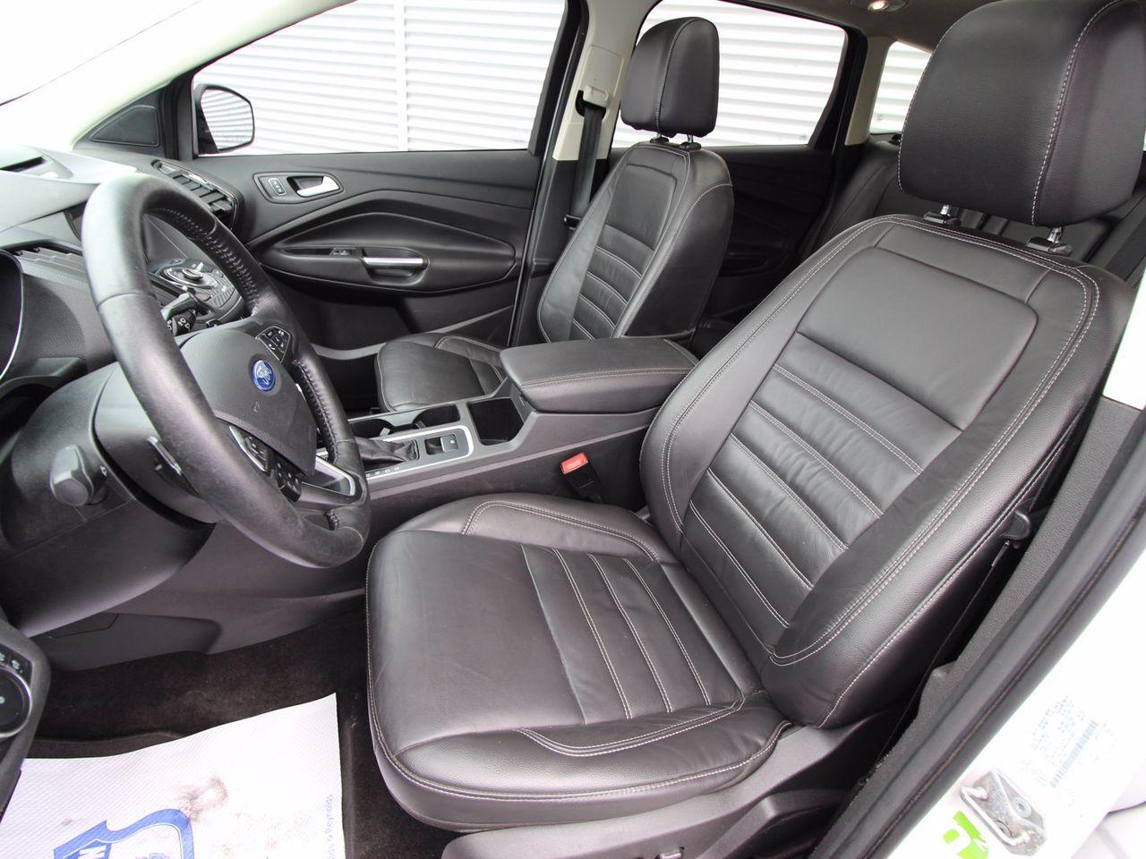 2017 Ford Escape Titanium-3