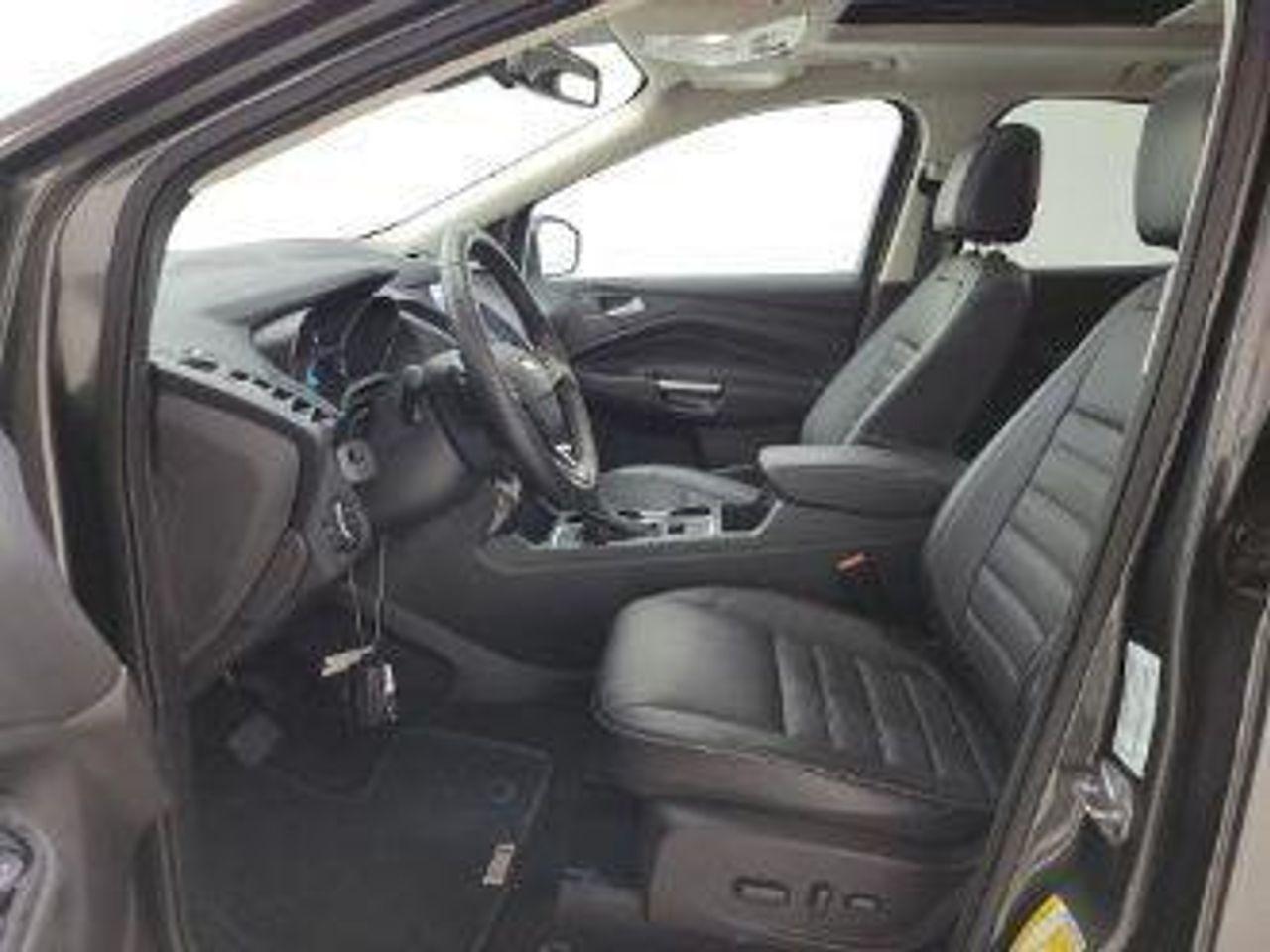 2017 Ford Escape Titanium-2