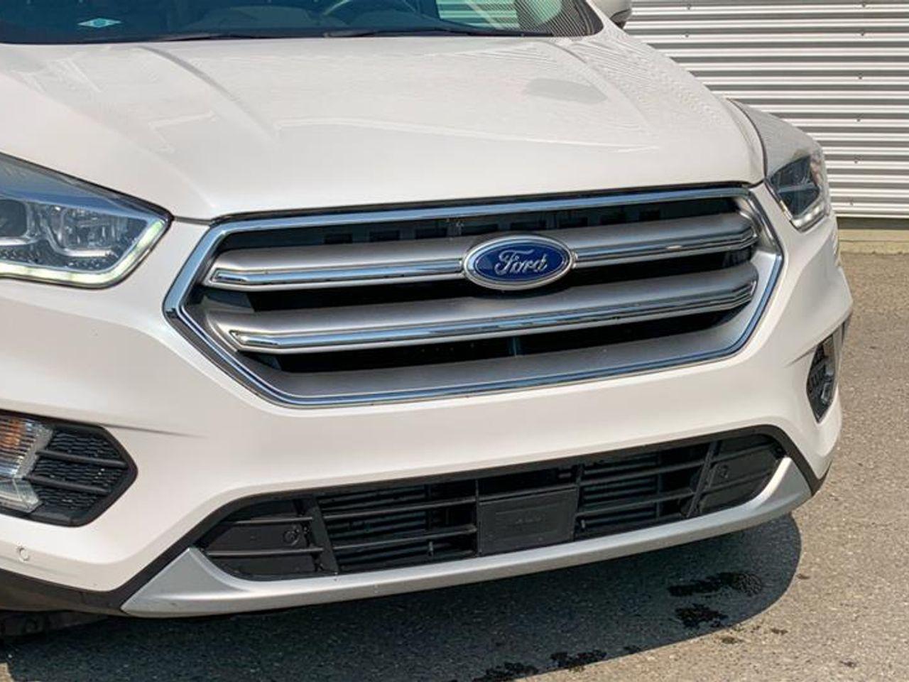 2017 Ford Escape Titanium-2