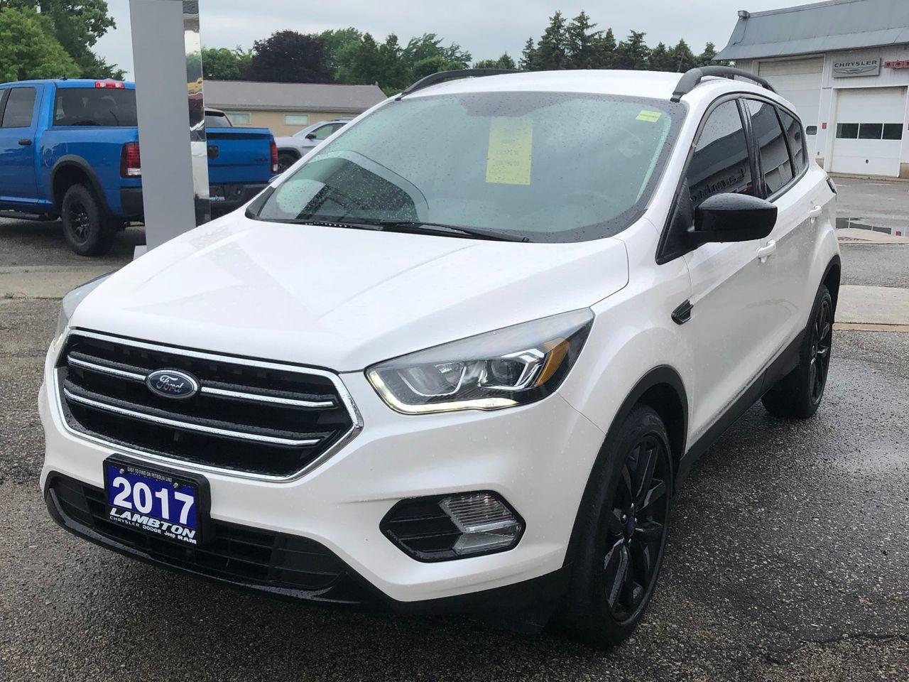 2017 Ford Escape -1