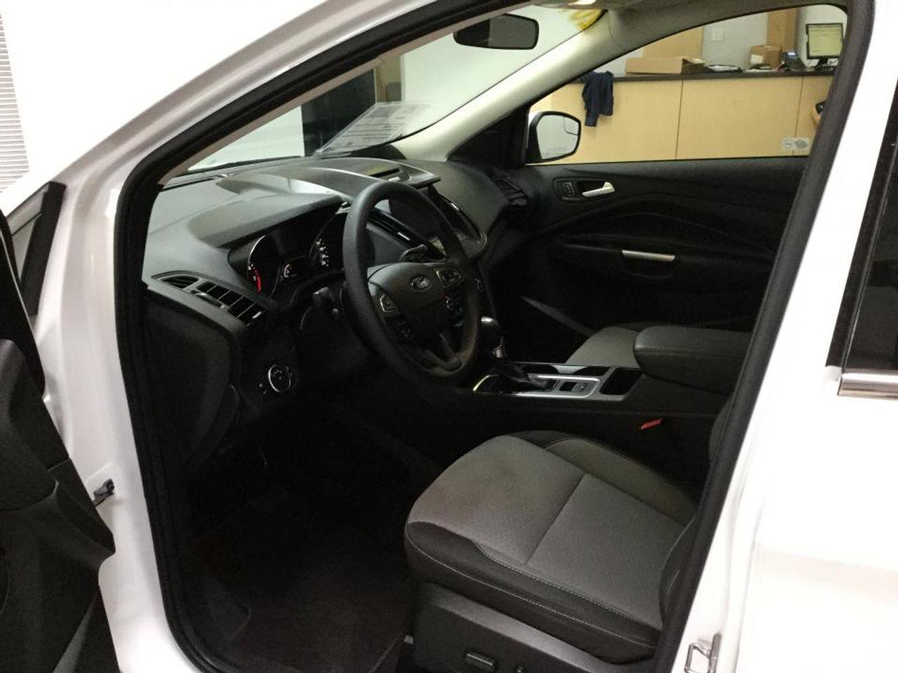 2017 Ford Escape -3