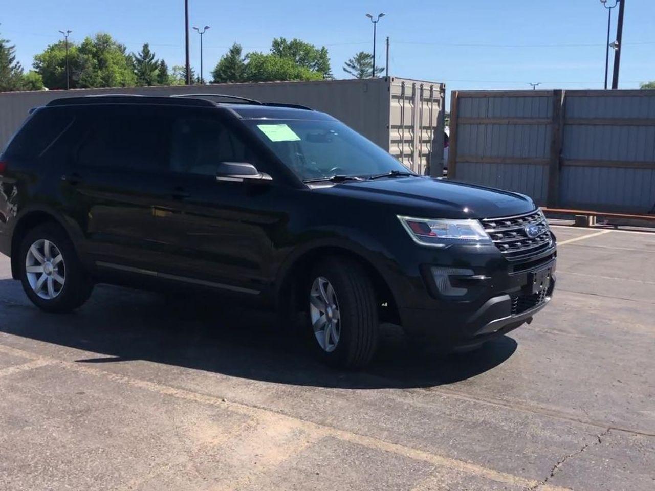 2017 Ford Explorer -1