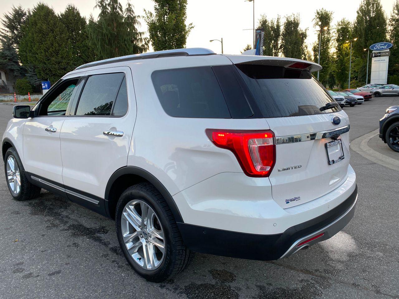 2017 Ford Explorer Limited-2