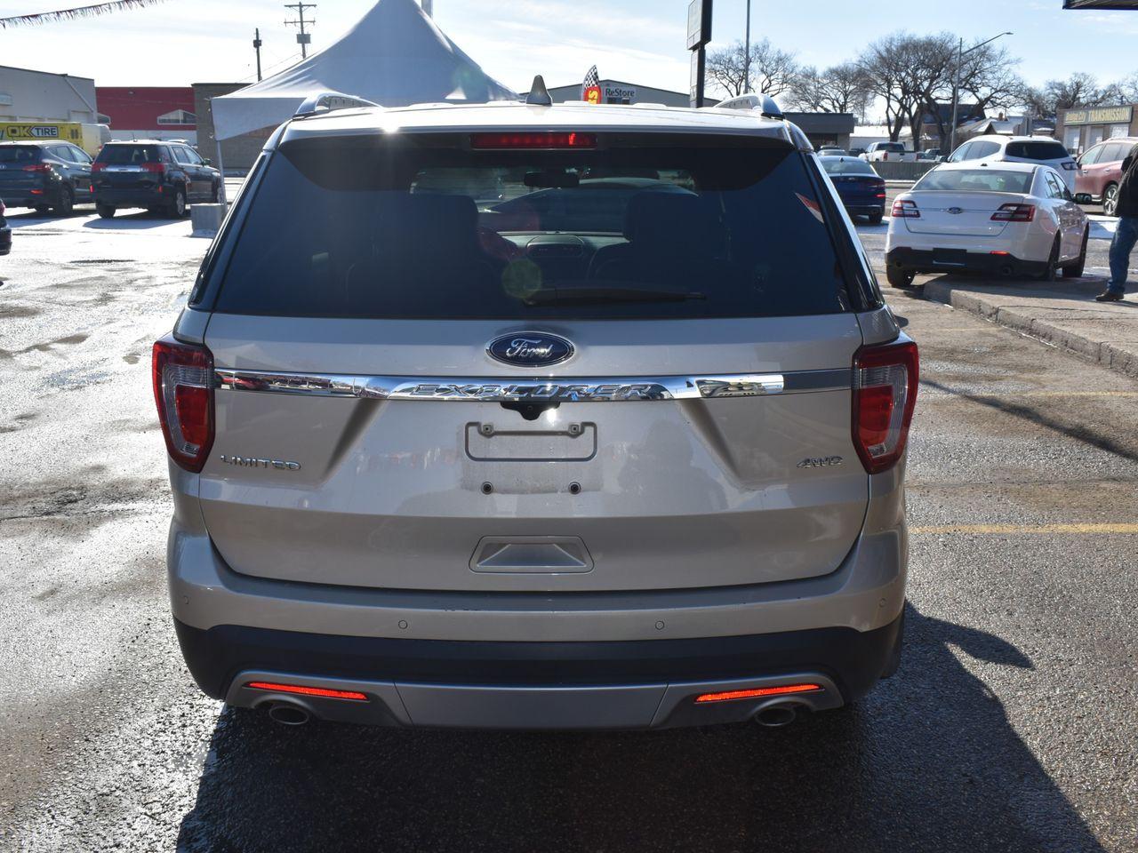 2017 Ford Explorer Limited-2