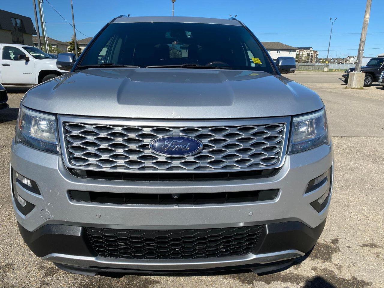 2017 Ford Explorer Platinum-1