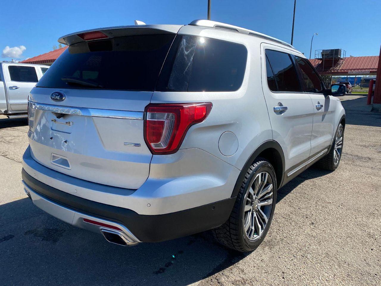 2017 Ford Explorer Platinum-4