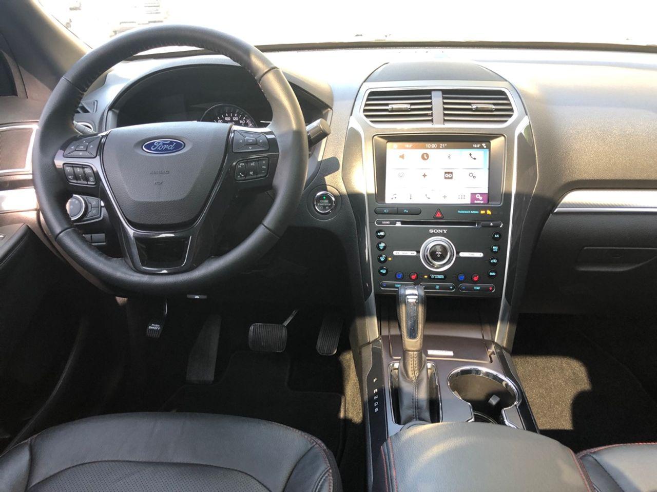 2017 Ford Explorer Sport-4