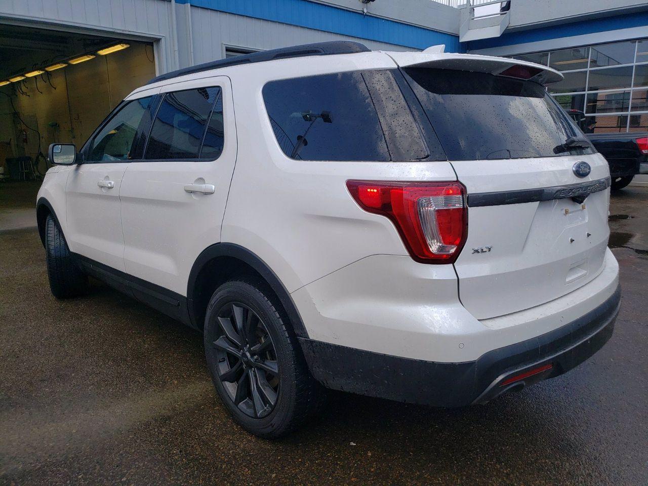 2017 Ford Explorer XLT FX4-3
