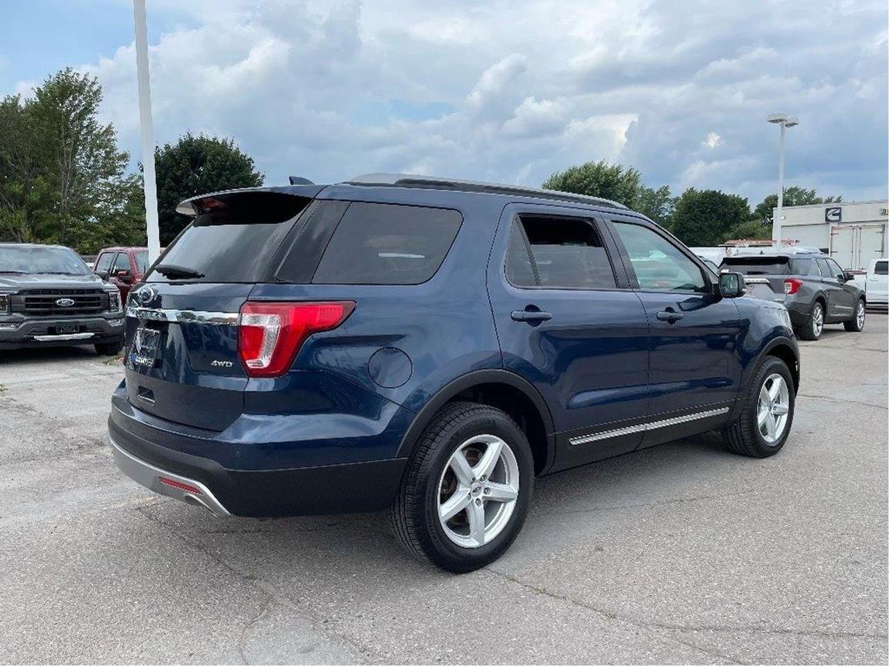 2017 Ford Explorer XLT-3