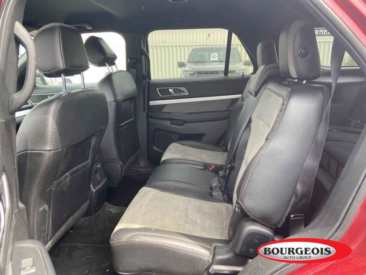 2017 Ford Explorer XLT-4