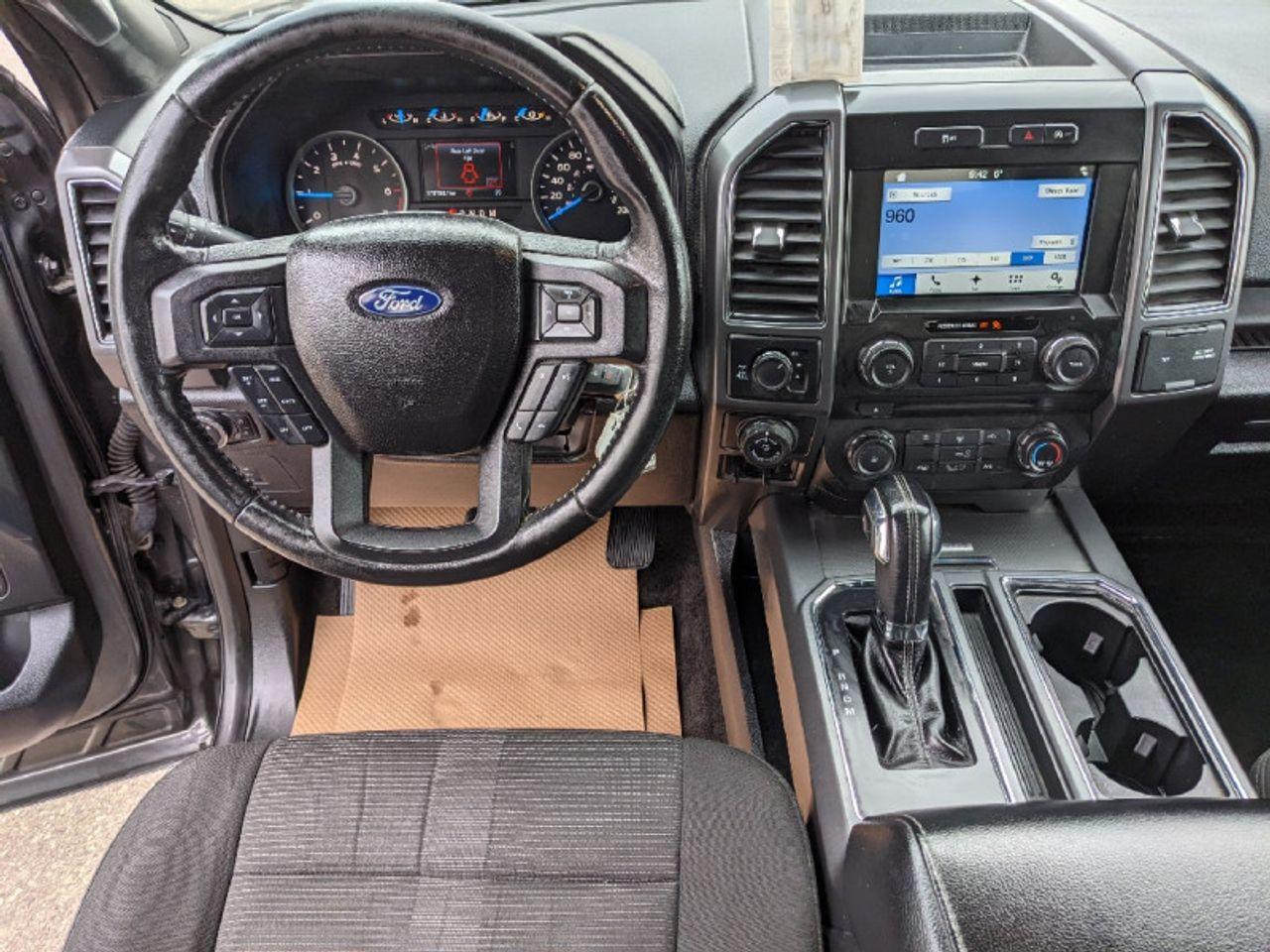 2017 Ford F-150 -4
