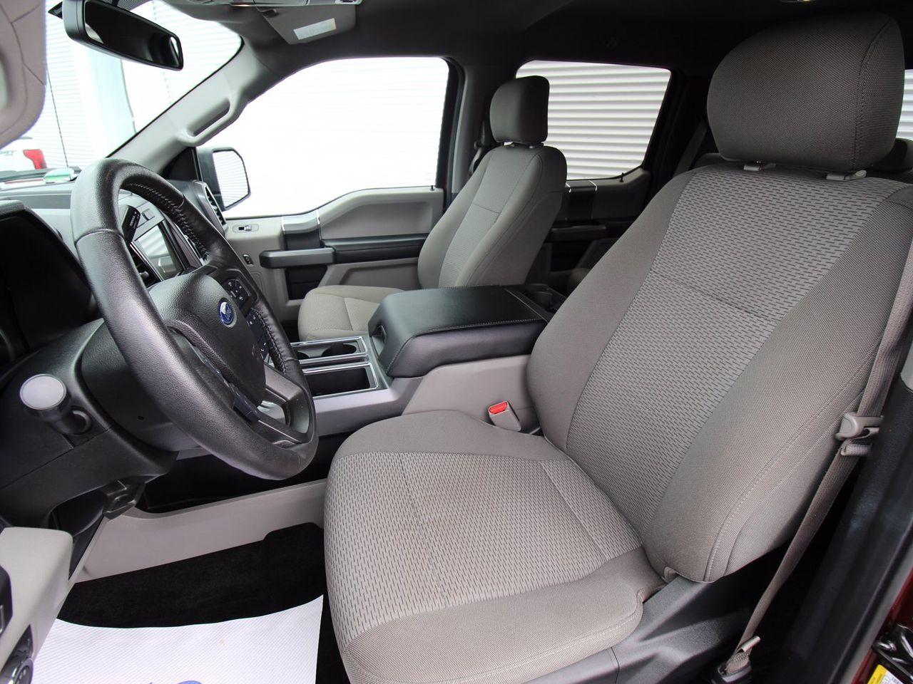 2017 Ford F-150 XLT-2