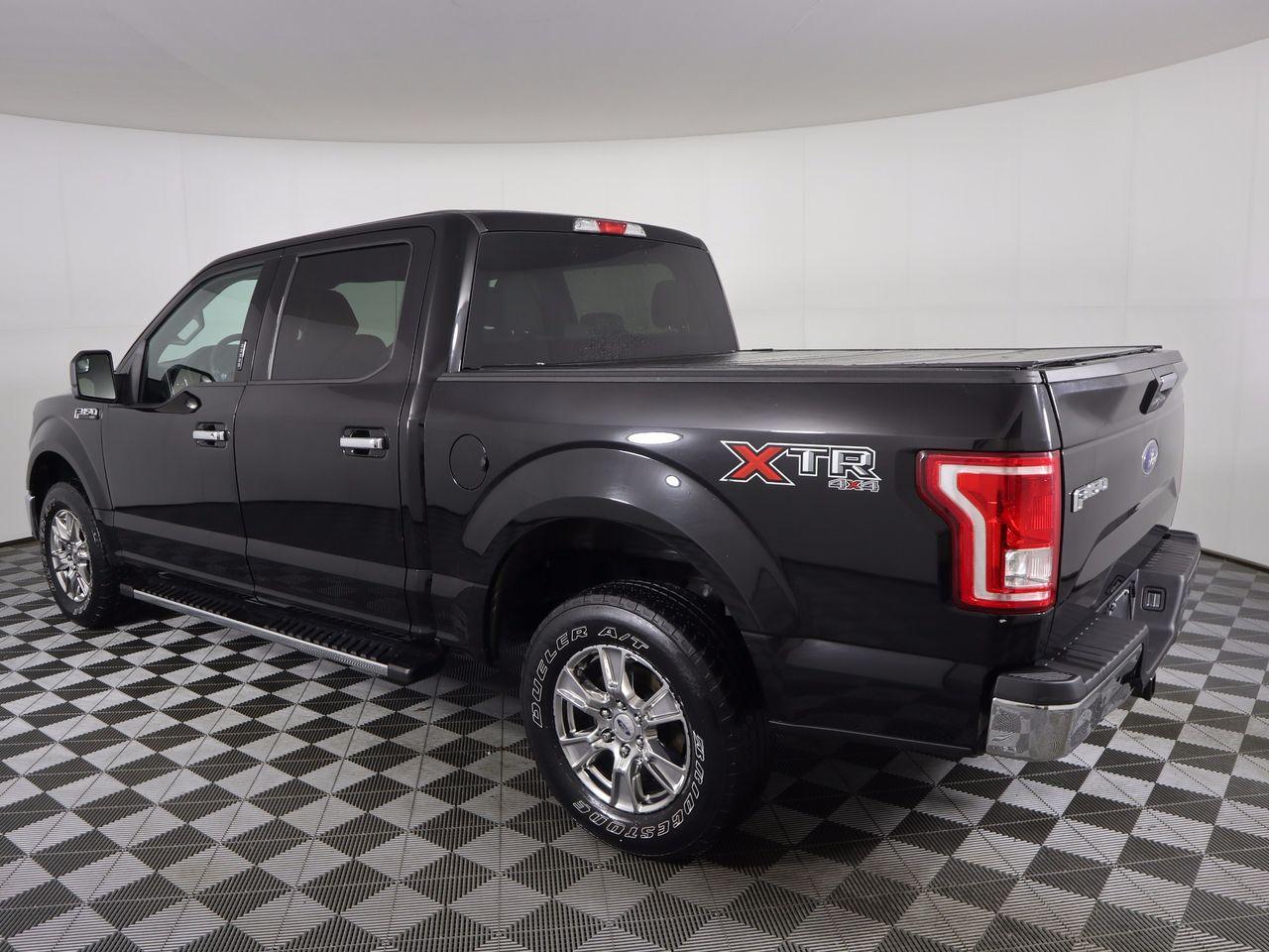 2017 Ford F-150 XLT-4