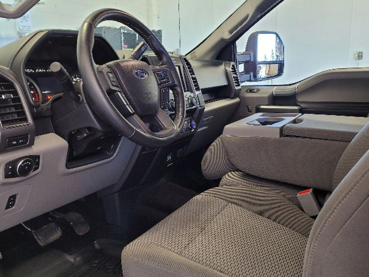 2017 Ford F-150 XLT-1