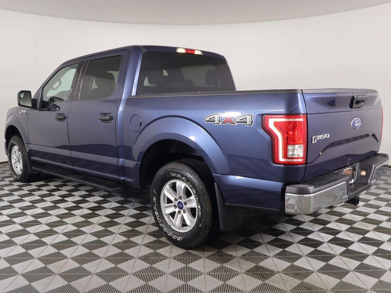 2017 Ford F-150 XLT-4